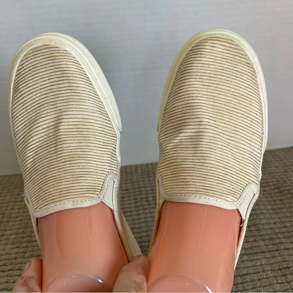 Keds Slip On Shoes size 7.0 - Picture 9 of 14